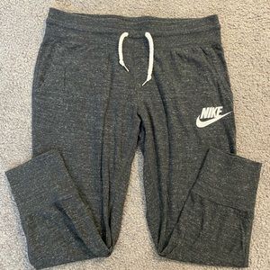 Nike joggers
